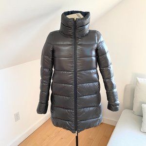 NWT Herno 38 Reversible Puffer in navy and greige